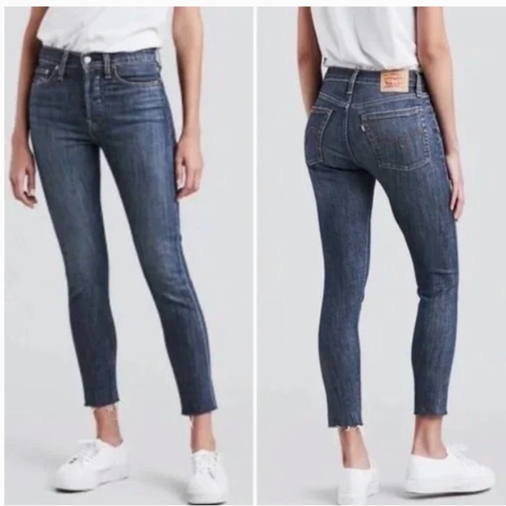 Levi's Wedgie Skinny Jeans High Rise Raw Hem Button Fly Women’s Size 26 Waist
